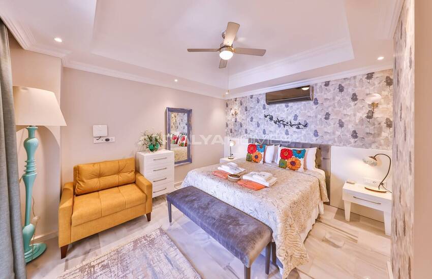 Antalya Kalkan'da Deniz Manzaralı 5 Yatak Odalı Müstakil Villa 7