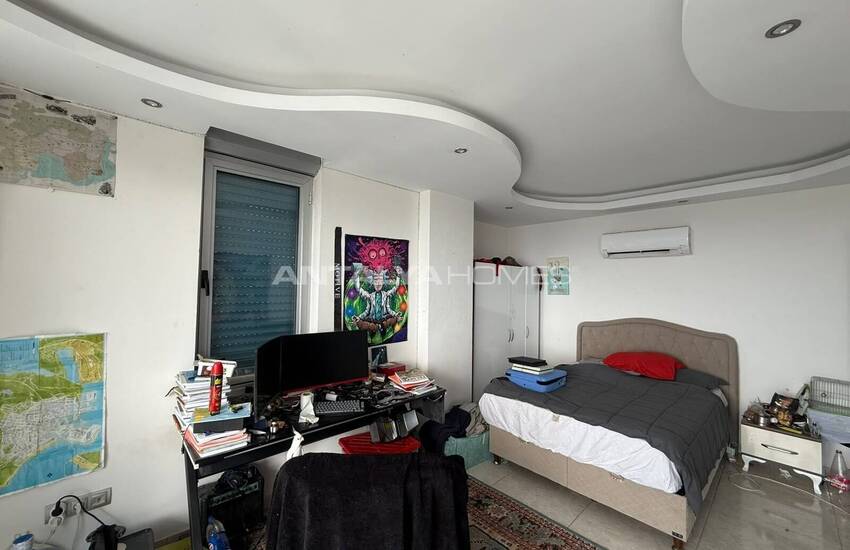 Alanya’da Özel Havuzlu ve Deniz Manzaralı Satılık Müstakil Ev 25