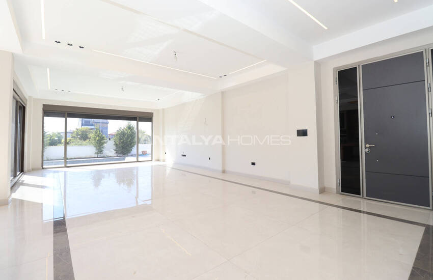 Detached Villa with a Private Pool in Antalya Dosemealti 21