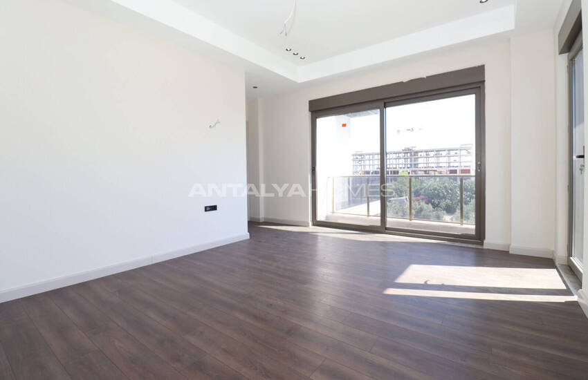 Detached Villa with a Private Pool in Antalya Dosemealti 30