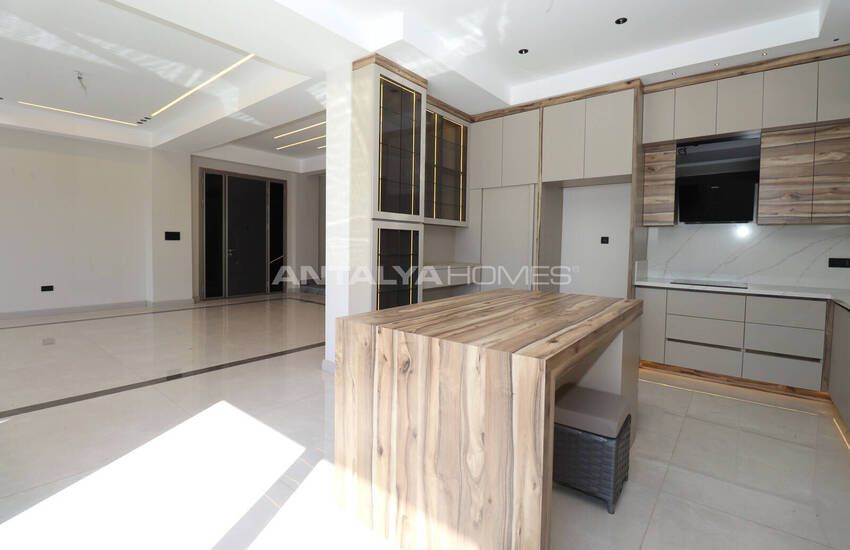Detached Villa with a Private Pool in Antalya Dosemealti 25