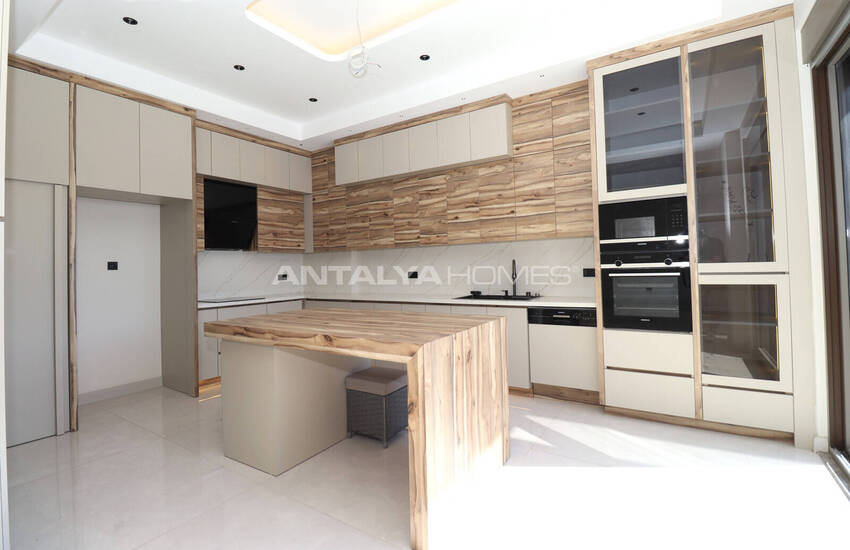 Detached Villa with a Private Pool in Antalya Dosemealti 26