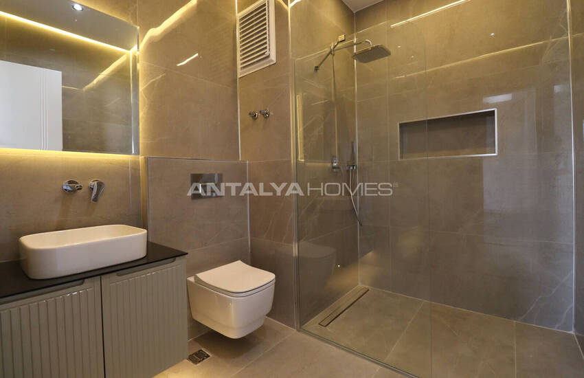 Detached Villa with a Private Pool in Antalya Dosemealti 28