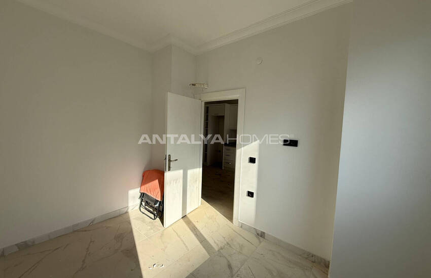 Apartment for Sale in Alanya Turkey in Well-developed Complex 13