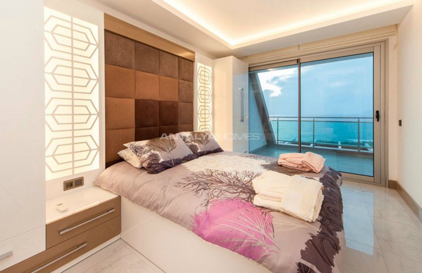 Artistically Designed Beachfront Apartments in Alanya 21