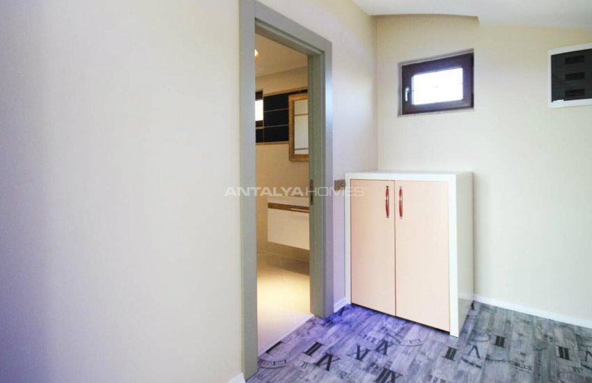 Semi-detached Villa Close to the Beach in Antalya 20