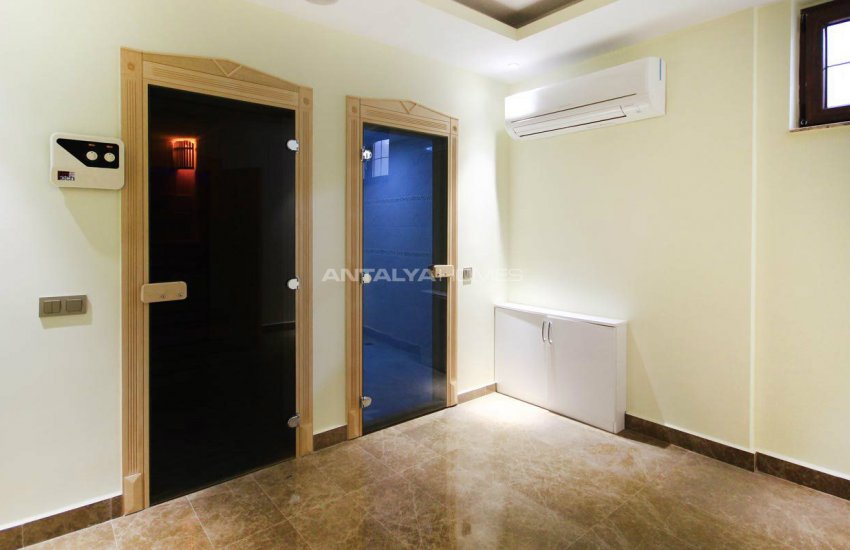 Semi-detached Villa Close to the Beach in Antalya 24