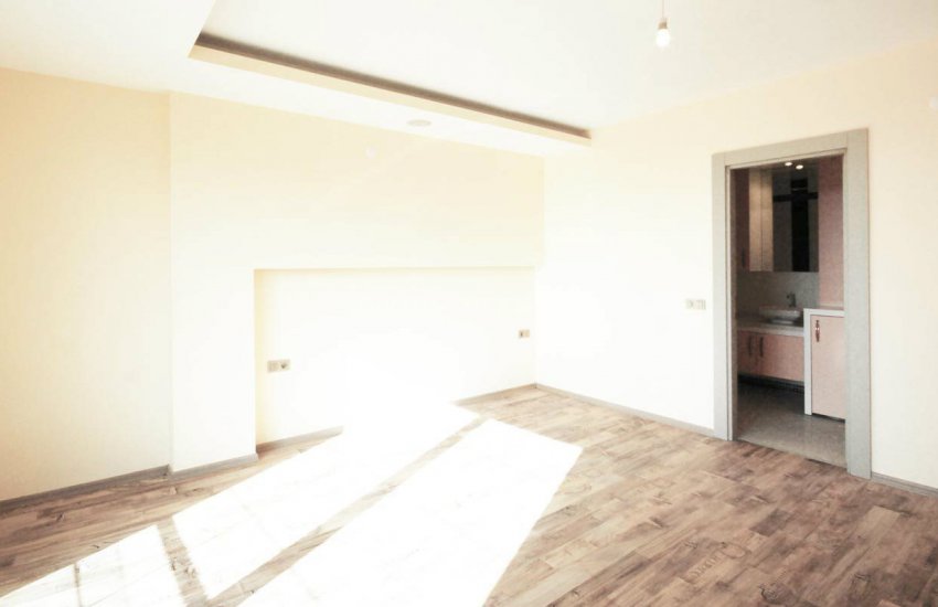 Semi-detached Villa Close to the Beach in Antalya 16