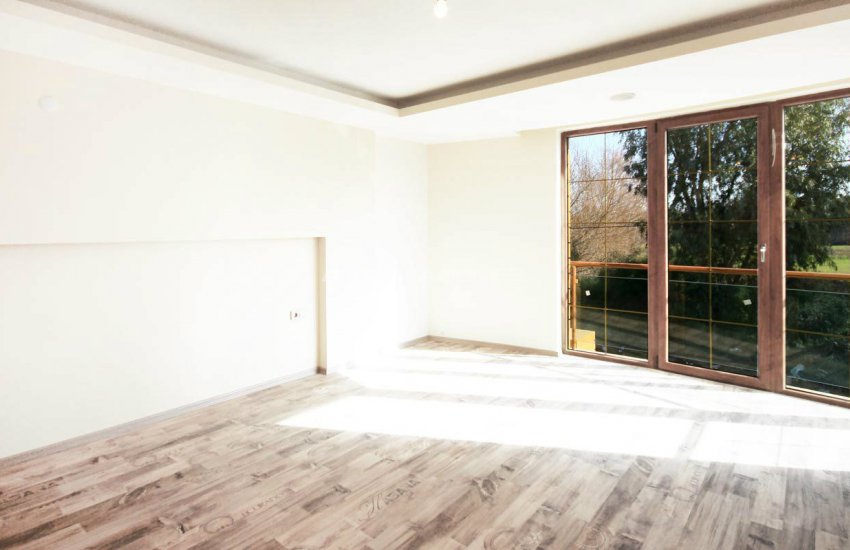 Semi-detached Villa Close to the Beach in Antalya 9