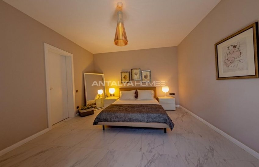 Seaside Apartments in Bodrum Gumusluk with a Courtyard 23