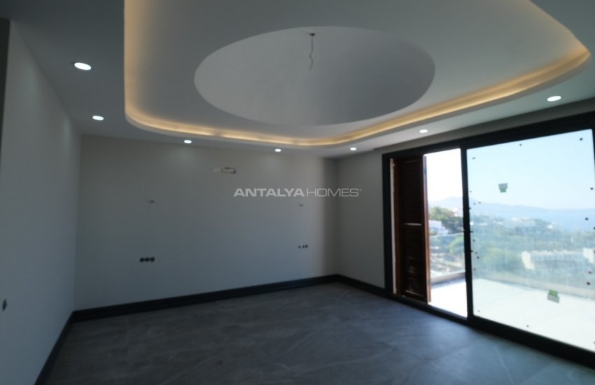 Luxury Detached Villas with Private Pier in Bodrum Yalikavak 17