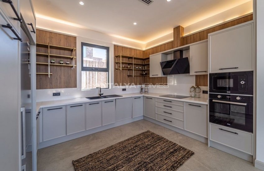 فلل بودروم بموقع مركزي مع ميزات عالية الجودة 17