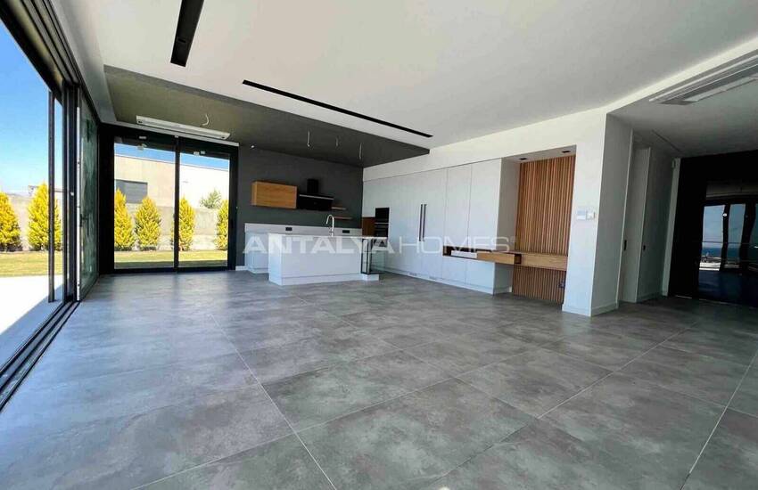 Modernt Designade Villor Med Havsutsikt I Turgutreis Bodrum 10