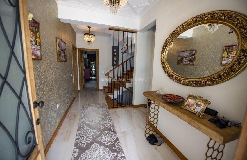 Well-maintained Modern Villa Close to the Beach in Mugla 19