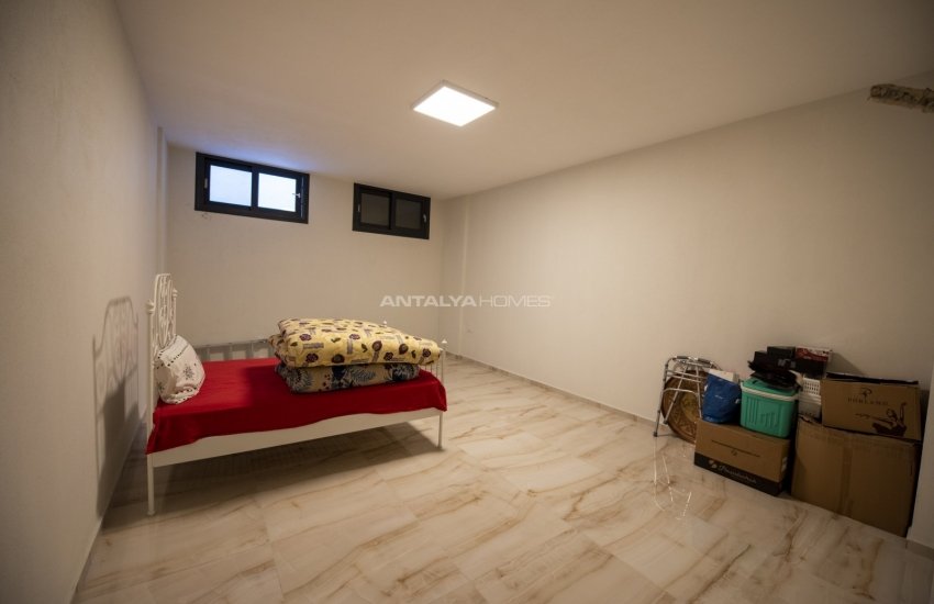 Well-maintained Modern Villa Close to the Beach in Mugla 10