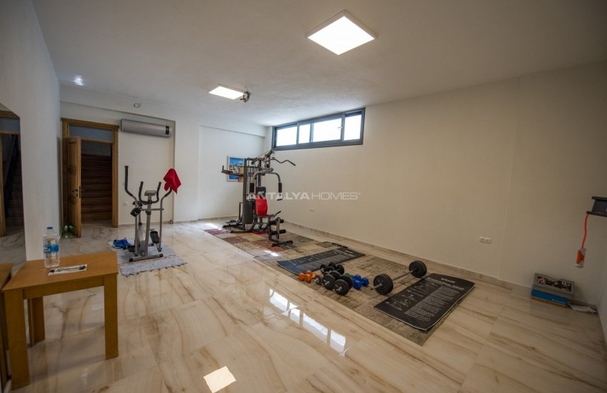 Well-maintained Modern Villa Close to the Beach in Mugla 14