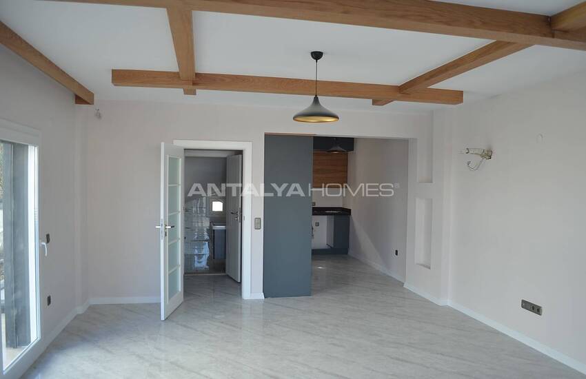 Fethiye'nin Merkezinde Bahçeli ve Modern Tasarımlı Villalar 21