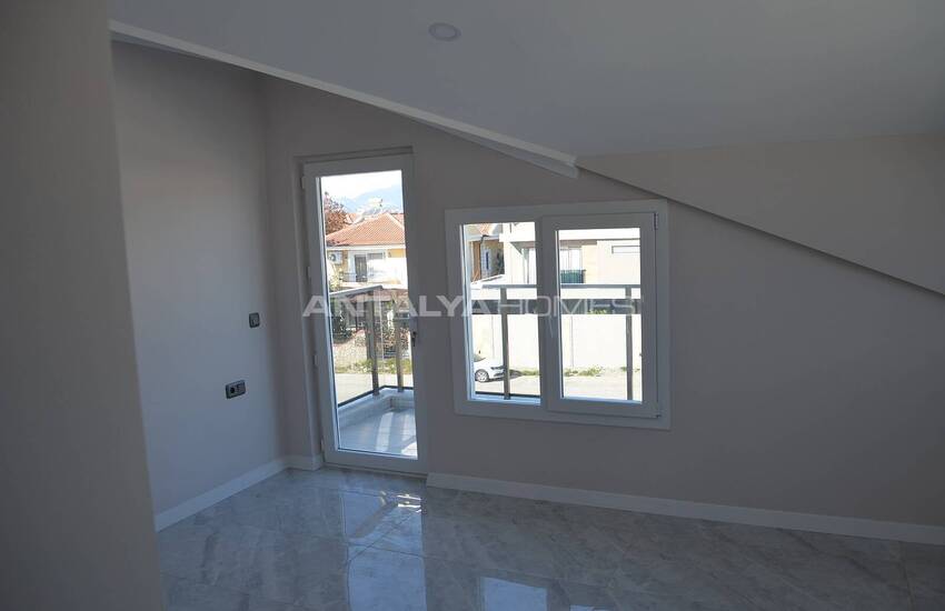 Fethiye'nin Merkezinde Bahçeli ve Modern Tasarımlı Villalar 32