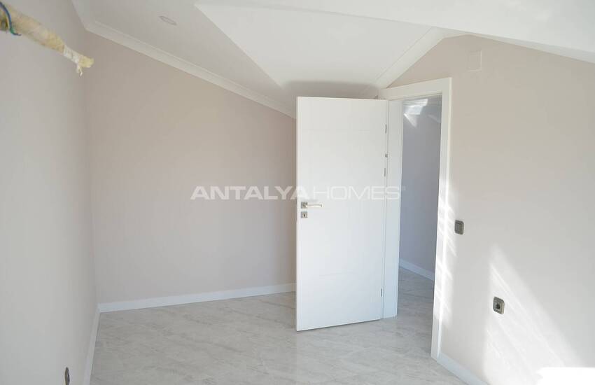 Fethiye'nin Merkezinde Bahçeli ve Modern Tasarımlı Villalar 33