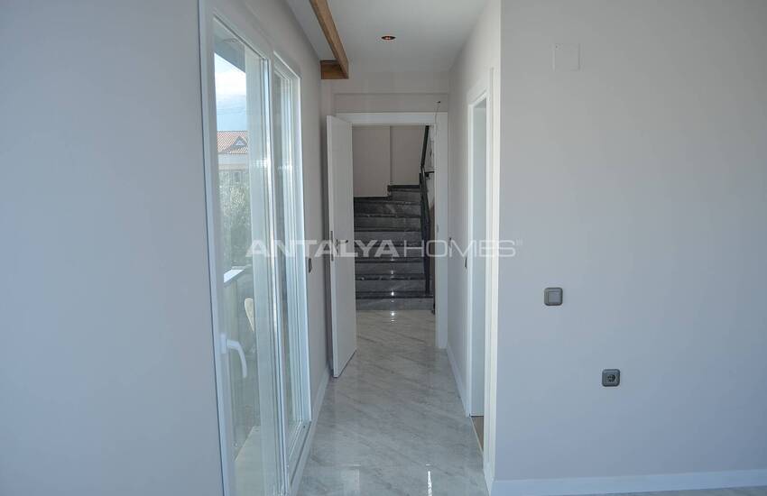 Fethiye'nin Merkezinde Bahçeli ve Modern Tasarımlı Villalar 35