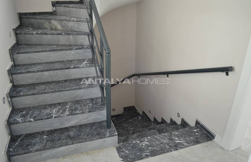 Fethiye'nin Merkezinde Bahçeli ve Modern Tasarımlı Villalar 55