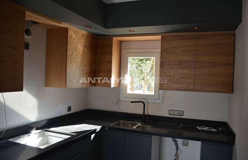 Fethiye'nin Merkezinde Bahçeli ve Modern Tasarımlı Villalar 26