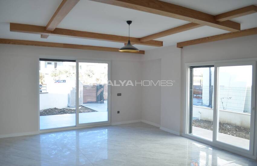 Fethiye'nin Merkezinde Bahçeli ve Modern Tasarımlı Villalar 20