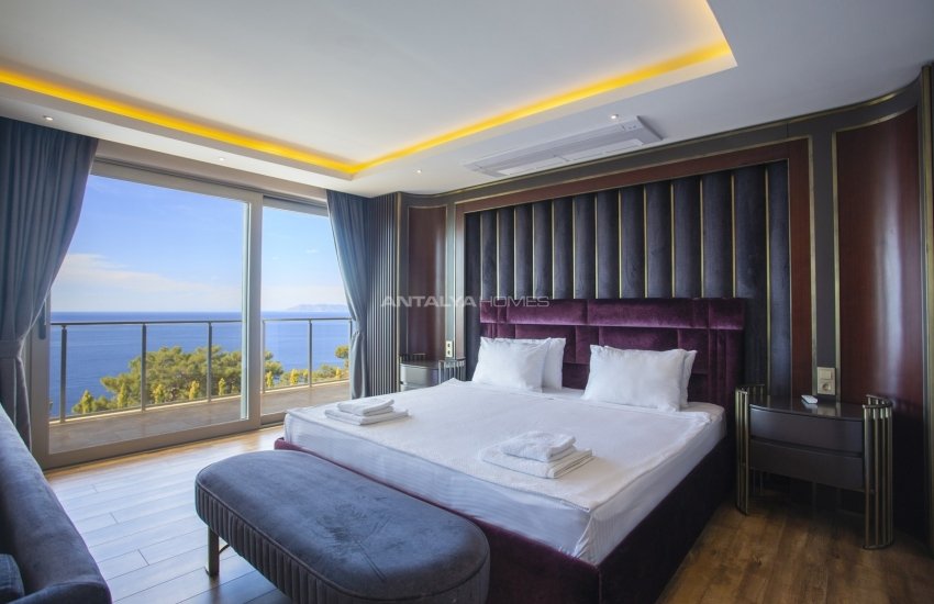 Ultra Luxe 4+1 Villa with Pool and Jacuzzi in Fethiye Mugla 28