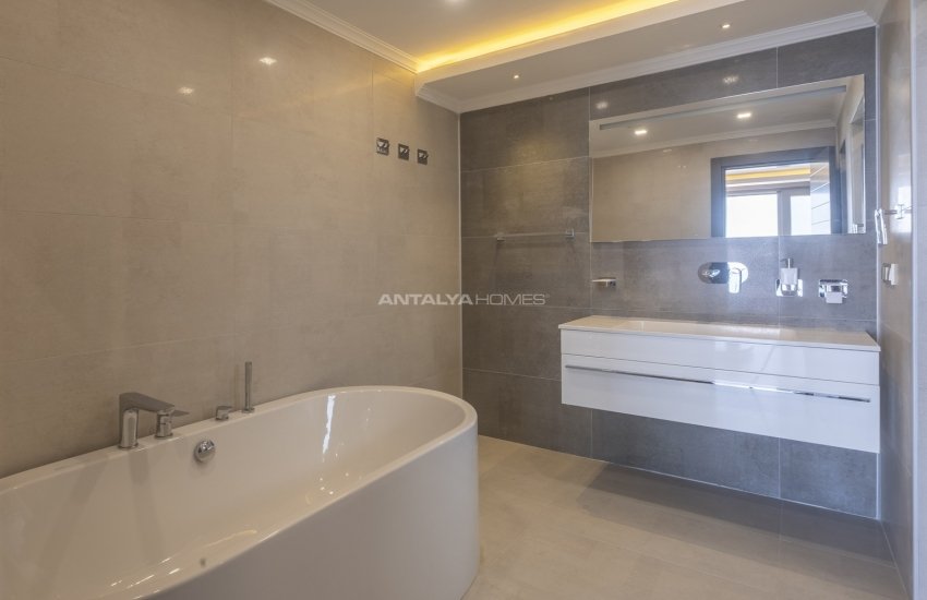 Ultra Luxe 4+1 Villa with Pool and Jacuzzi in Fethiye Mugla 29