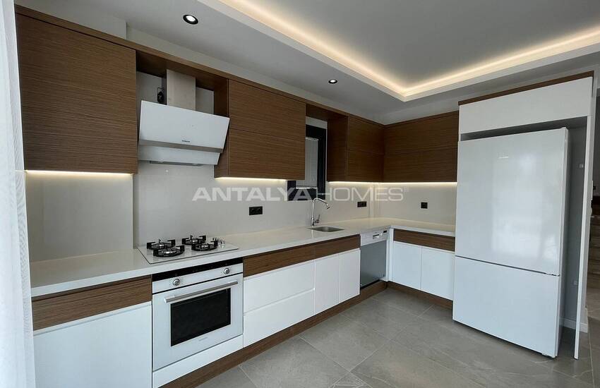 Modern Triplex Villas with Pool and Garden in Fethiye, Mugla 18