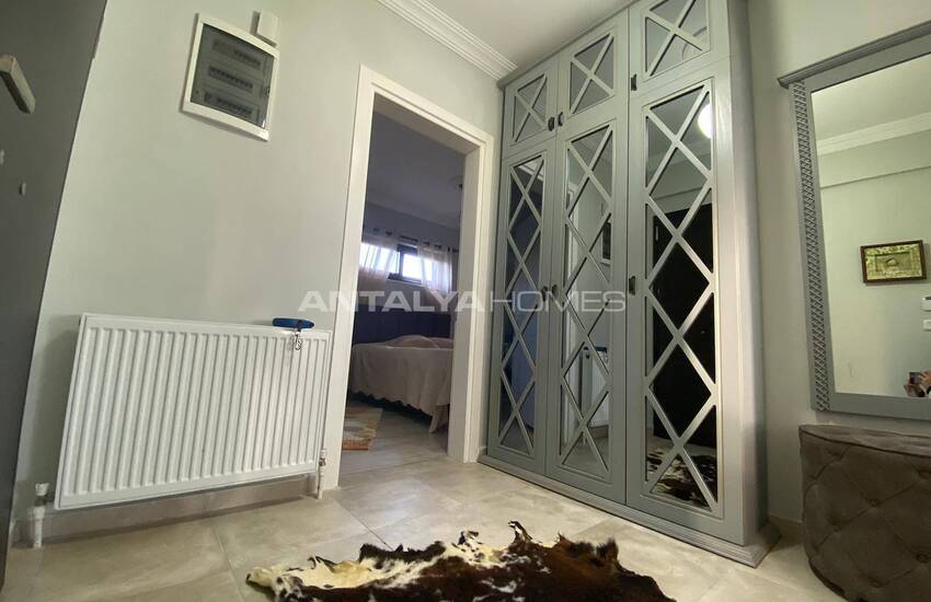 Muğla Fethiye’de Huzurlu Konumda Havuzlu Eşyalı Lüks Villa 37
