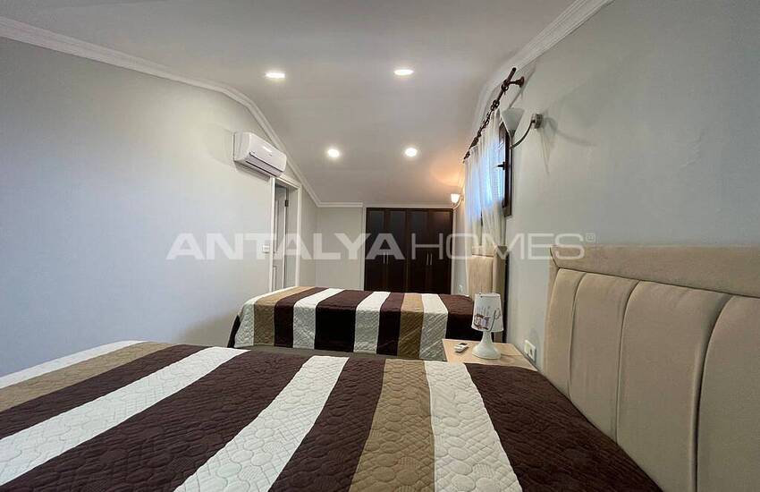 Muğla Fethiye’de Huzurlu Konumda Havuzlu Eşyalı Lüks Villa 49