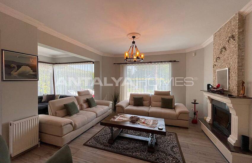 Muğla Fethiye’de Huzurlu Konumda Havuzlu Eşyalı Lüks Villa 28
