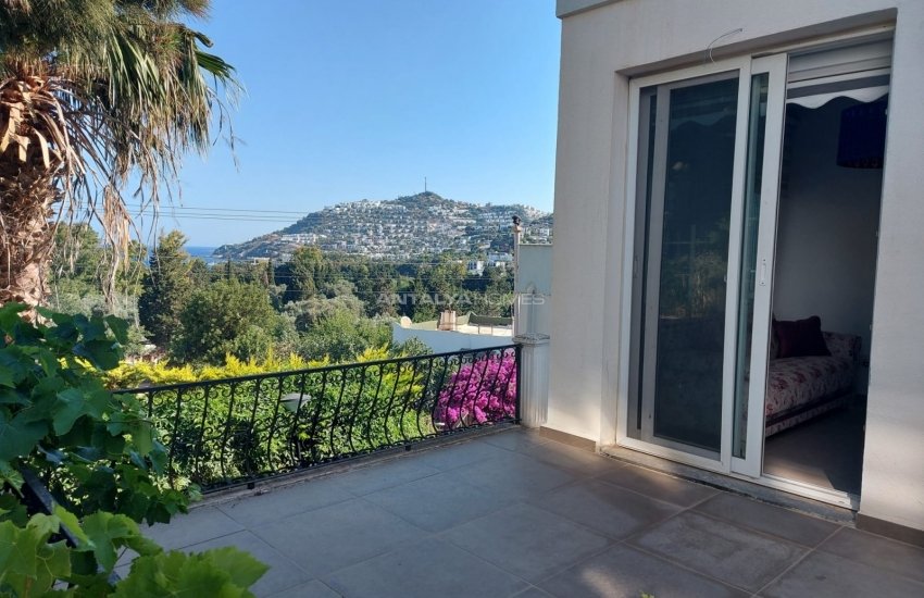 Bodrum Gümüşlük'te Denize Yürüme Mesafesinde İkiz Villa 8