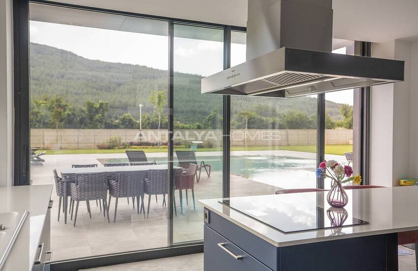Ready-to-move Villa with Spacious Design in Mugla Mentese 34