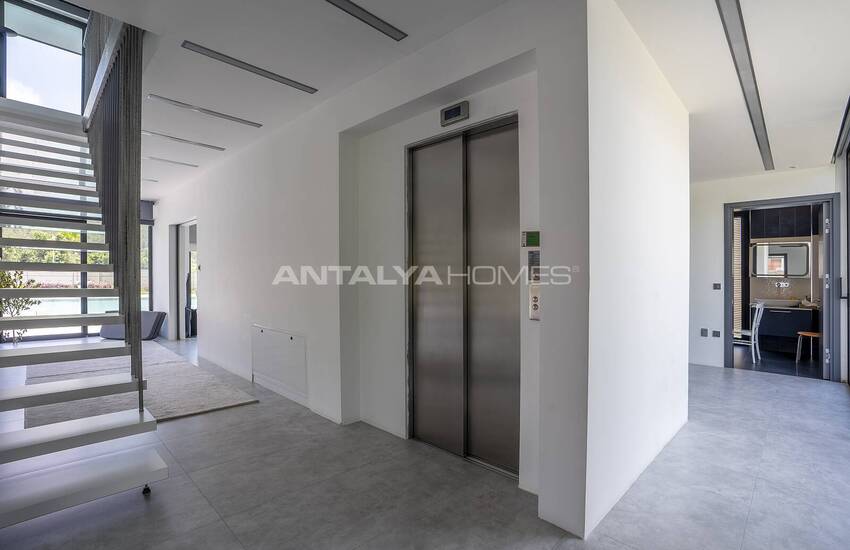 Ready-to-move Villa with Spacious Design in Mugla Mentese 35