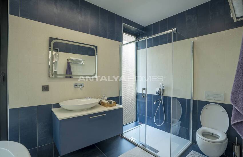 Ready-to-move Villa with Spacious Design in Mugla Mentese 44