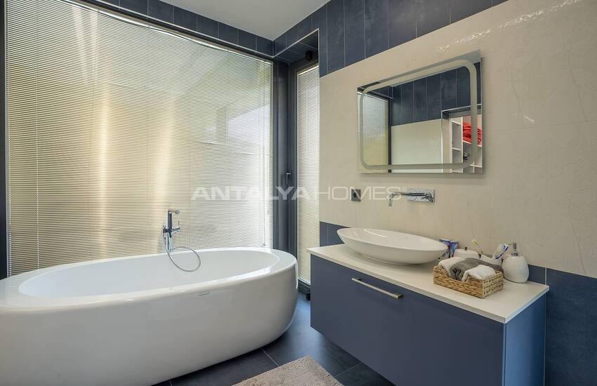 Ready-to-move Villa with Spacious Design in Mugla Mentese 45