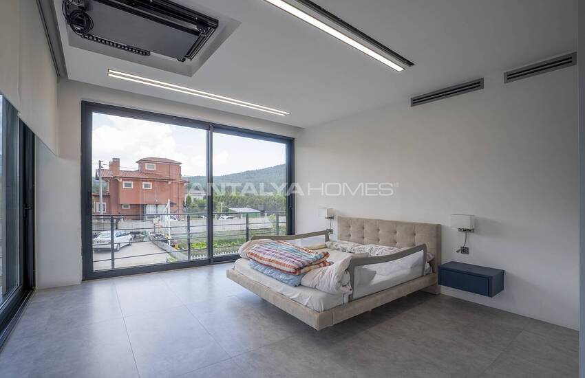 Ready-to-move Villa with Spacious Design in Mugla Mentese 49