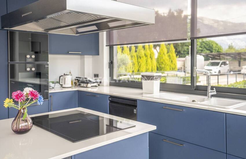 Ready-to-move Villa with Spacious Design in Mugla Mentese 30