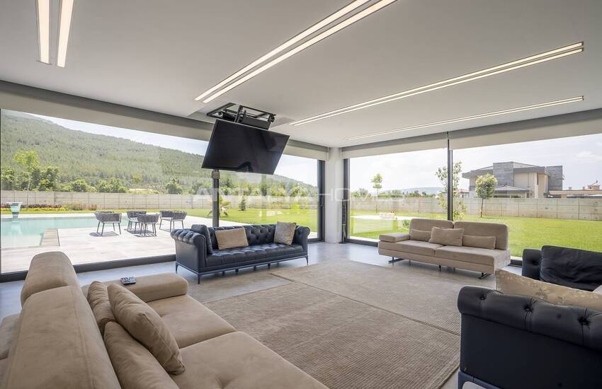 Ready-to-move Villa with Spacious Design in Mugla Mentese 22
