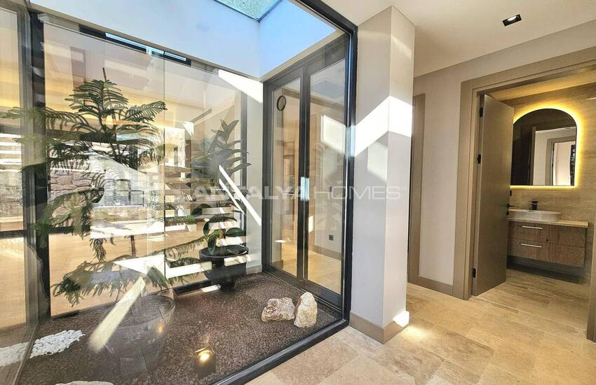 Bodrum Gümüşlük'te Deniz Manzaralı Taş Villalar 23