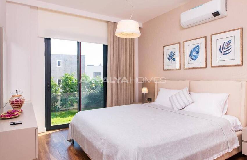 Einzel Villen Mit Privatpool Und Garten In Bodrum Gumusluk 17