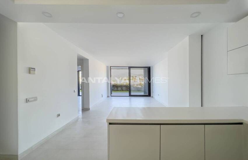 Готовые к Заселению Квартиры в Бодруме в Комплексе с Охраной 14