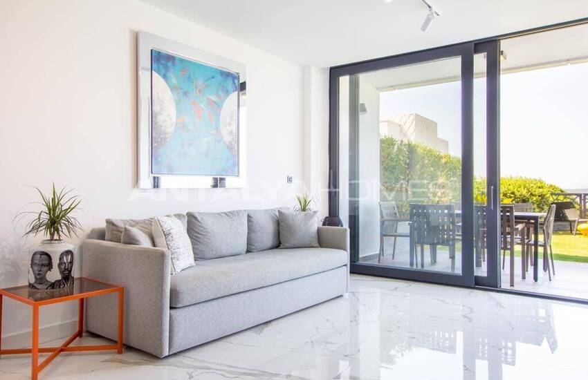 Готовые к Заселению Квартиры в Бодруме в Комплексе с Охраной 10