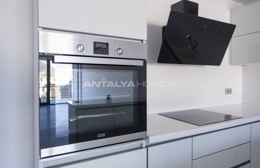 Готовые к Заселению Квартиры в Бодруме в Комплексе с Охраной 17