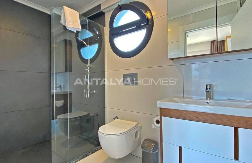 Fethiye Ölüdeniz'de Geniş Bahçe Kullanımlı ve Özel Havuzlu Villalar 22