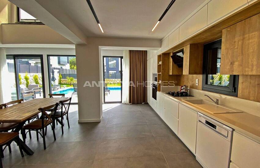 Moderne Vrijstaande Villa's Met Zwembad In Oludeniz 12