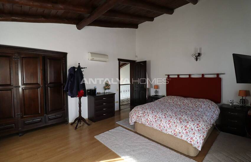 4-bedroom Detached Villa in Spacious Garden in Fethiye Mugla 22
