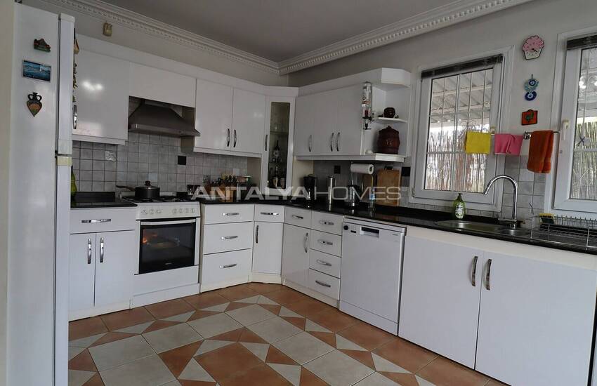 4-bedroom Detached Villa in Spacious Garden in Fethiye Mugla 15